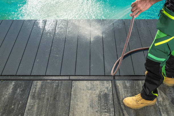 Best Deck Cleaning Services  in Green Forest, AR